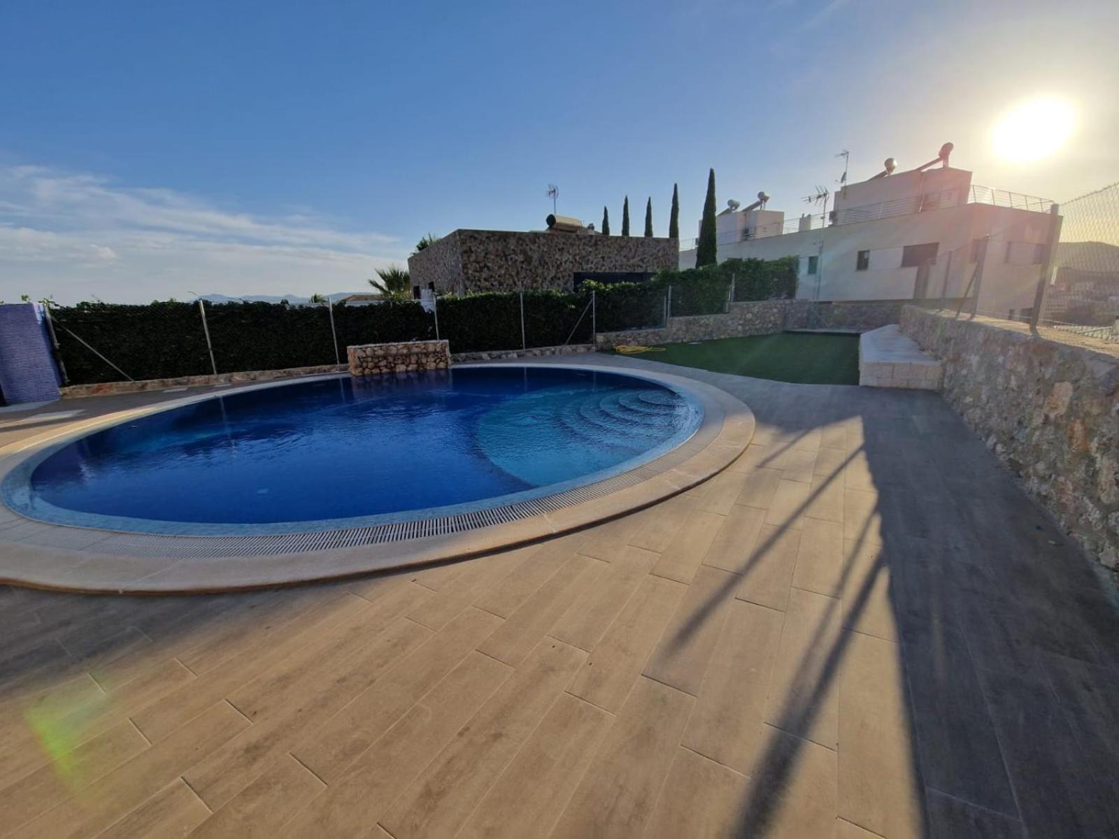 Casa Buena Vista Con Piscina Y Ascensor Villa Кулера Екстериор снимка